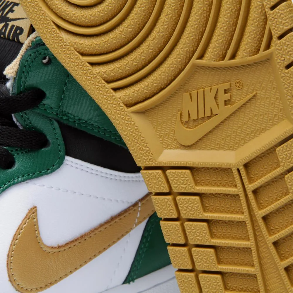 Nike Air Jordan 1 Retro 'Celtics' Clover - Buy now online Nike sneakers at best prices