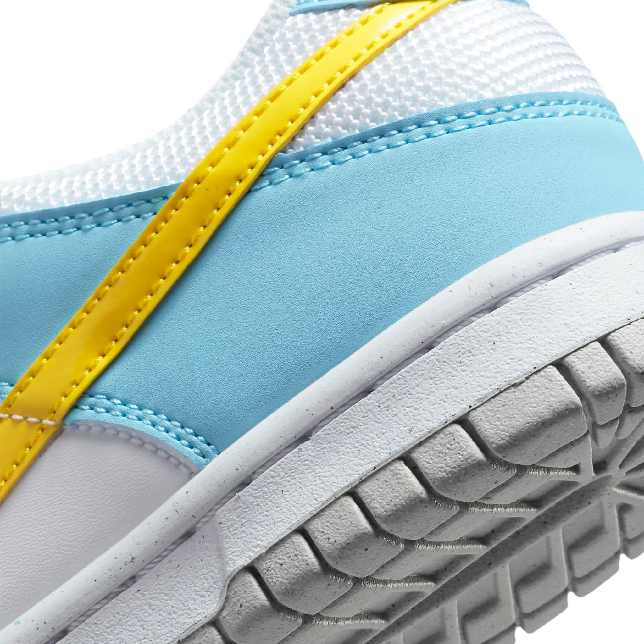 Nike Dunk Low Next Nature Homer Simpson GS sneakers.