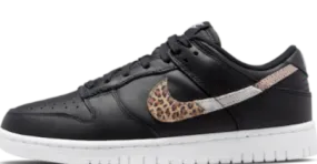 Nike Dunk Low SE for Women.