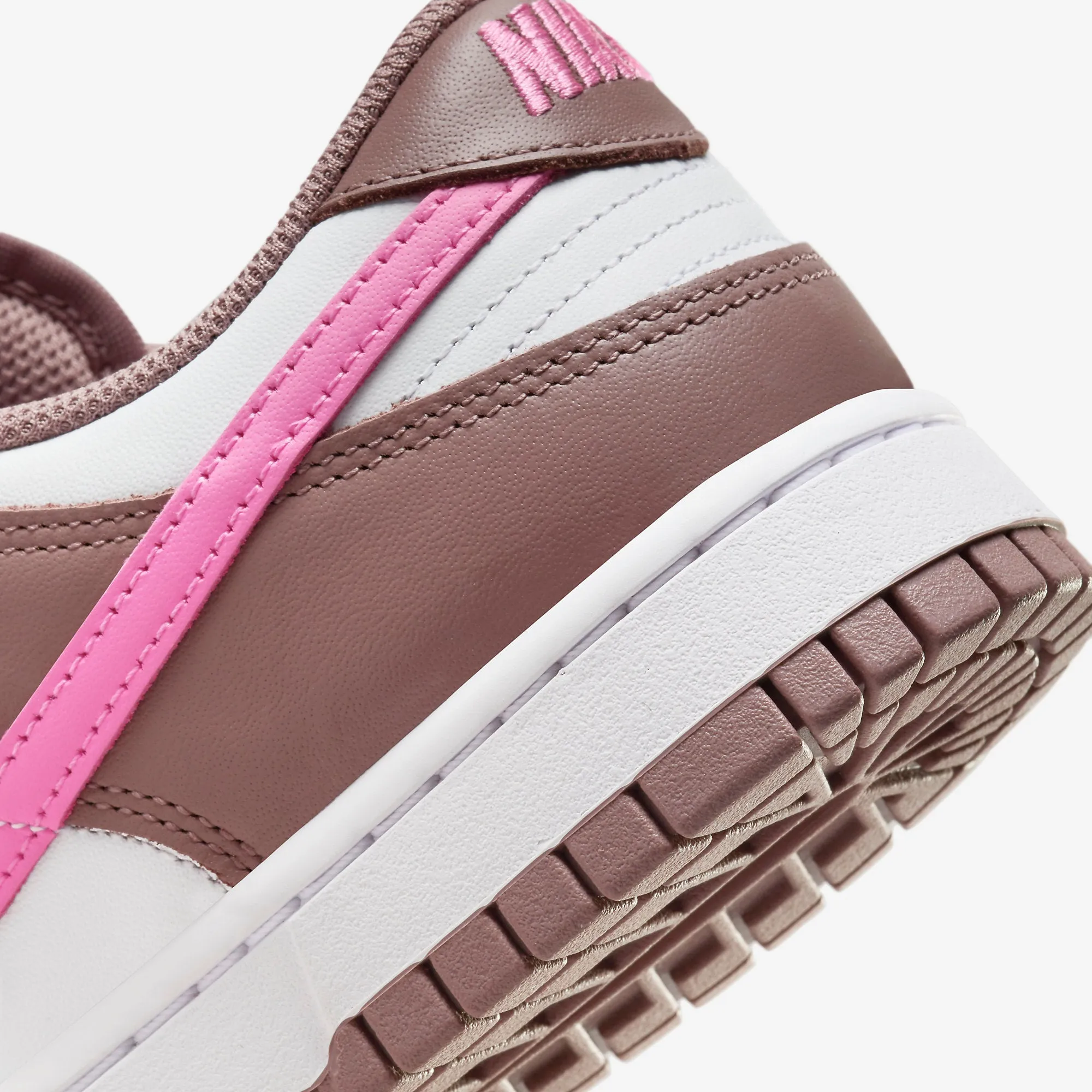 Nike Dunk Low 'Smokey Mauve' 2024 - Women's FZ3611-208