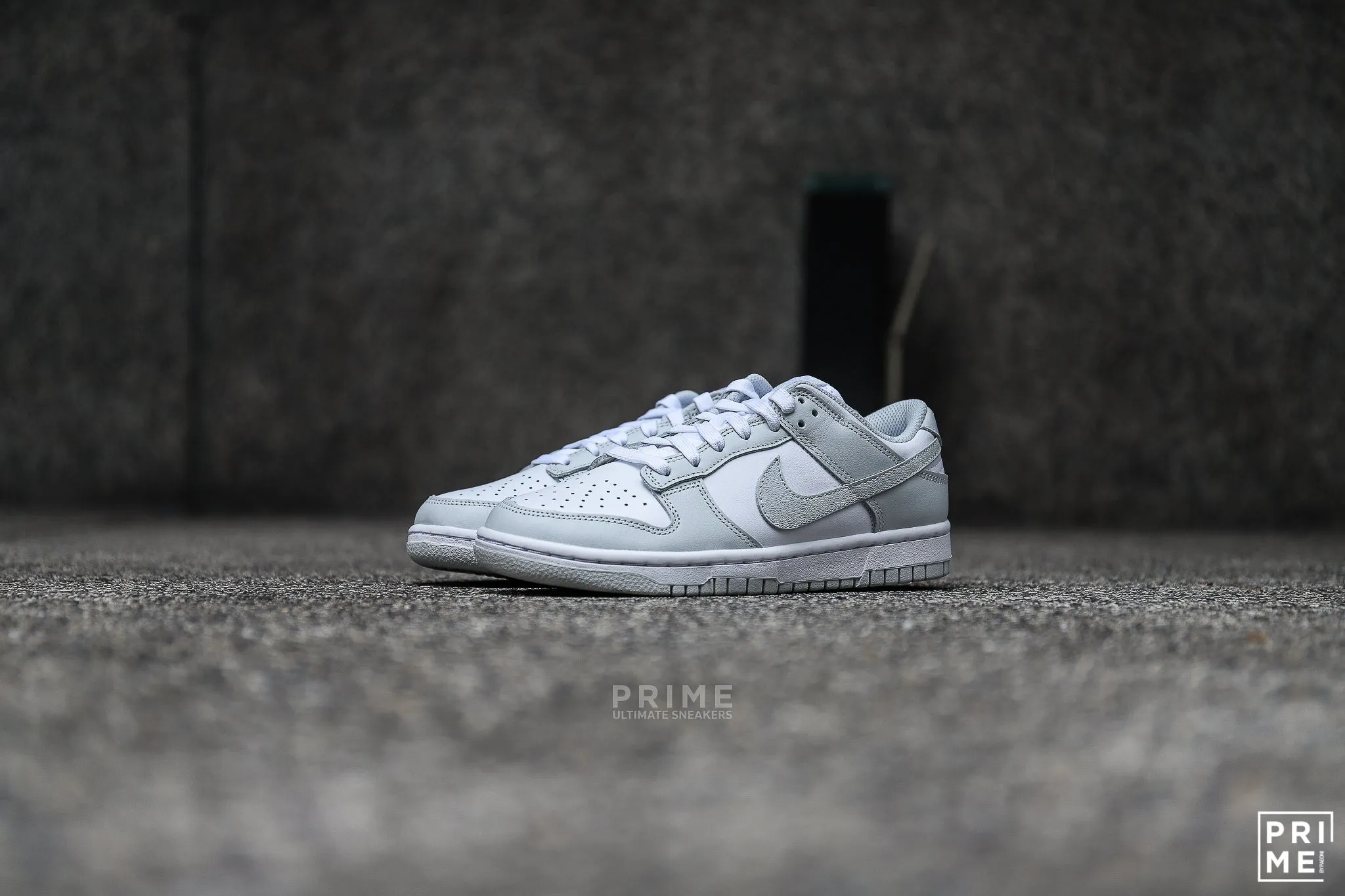 Nike Dunk Low W Photon Dust Shirt White Hightops DD1503 103