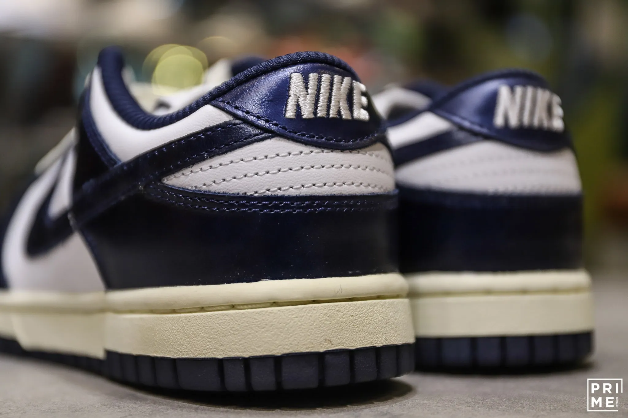 Nike Dunk Low W PRM Vintage Navy is a popular sneaker. (FN7197 100)