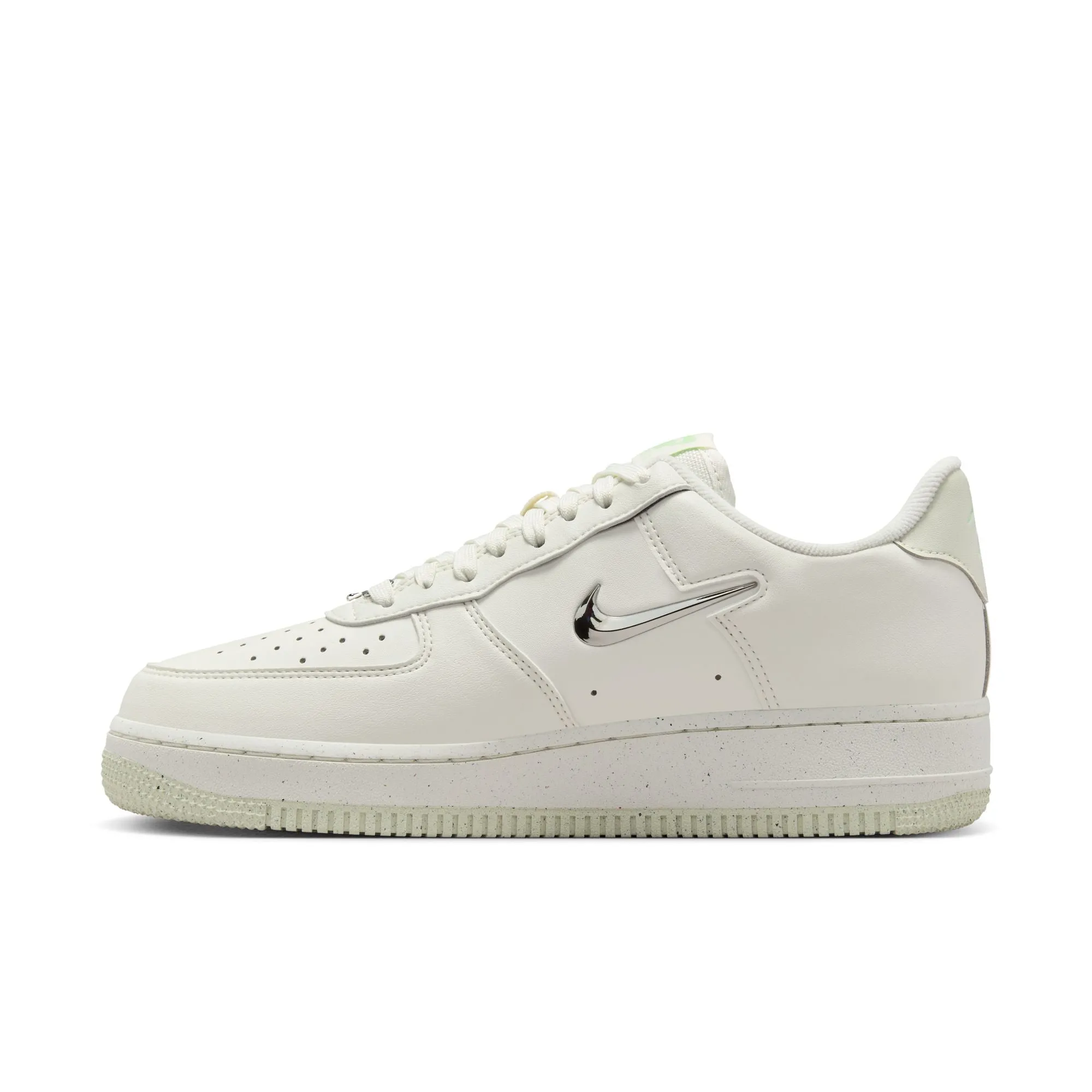 Nike Force 1 ‘07 NN SE women's sale/vapor green-sea glass-volt FN8540-100