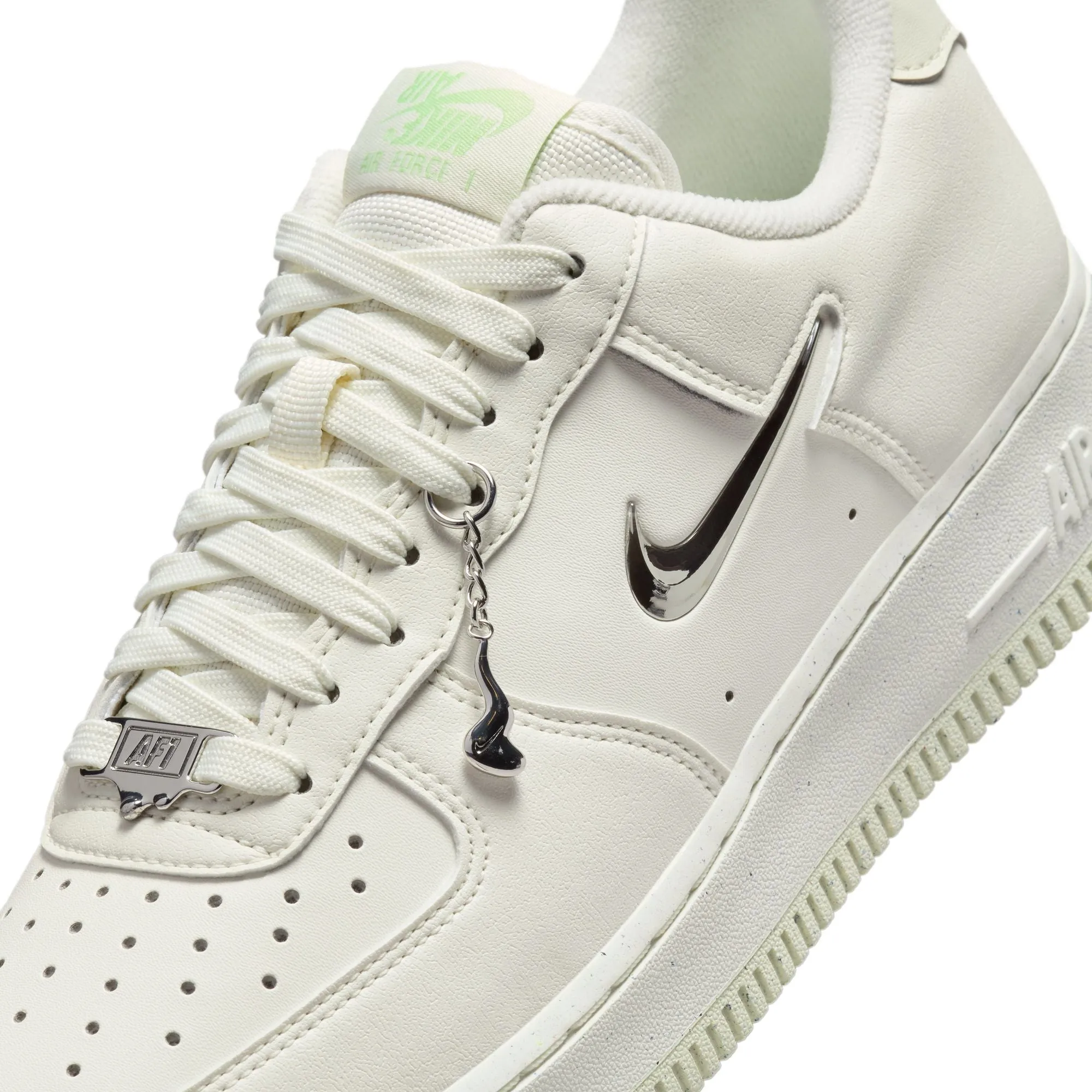 Nike Force 1 ‘07 NN SE women's sale/vapor green-sea glass-volt FN8540-100