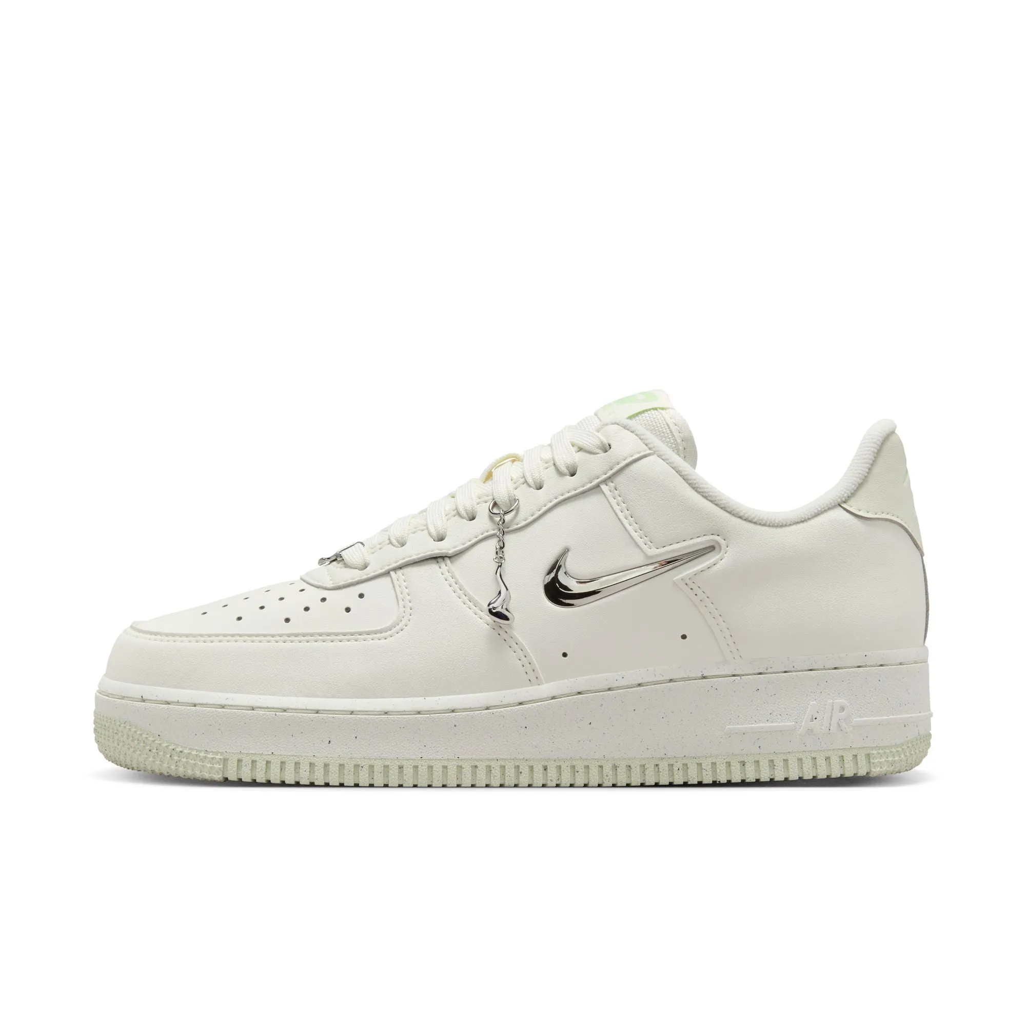 Nike Force 1 ‘07 NN SE women's sale/vapor green-sea glass-volt FN8540-100