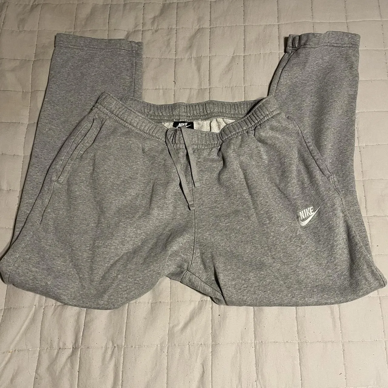 Nike Men's White and Grey Joggers-tracksuits