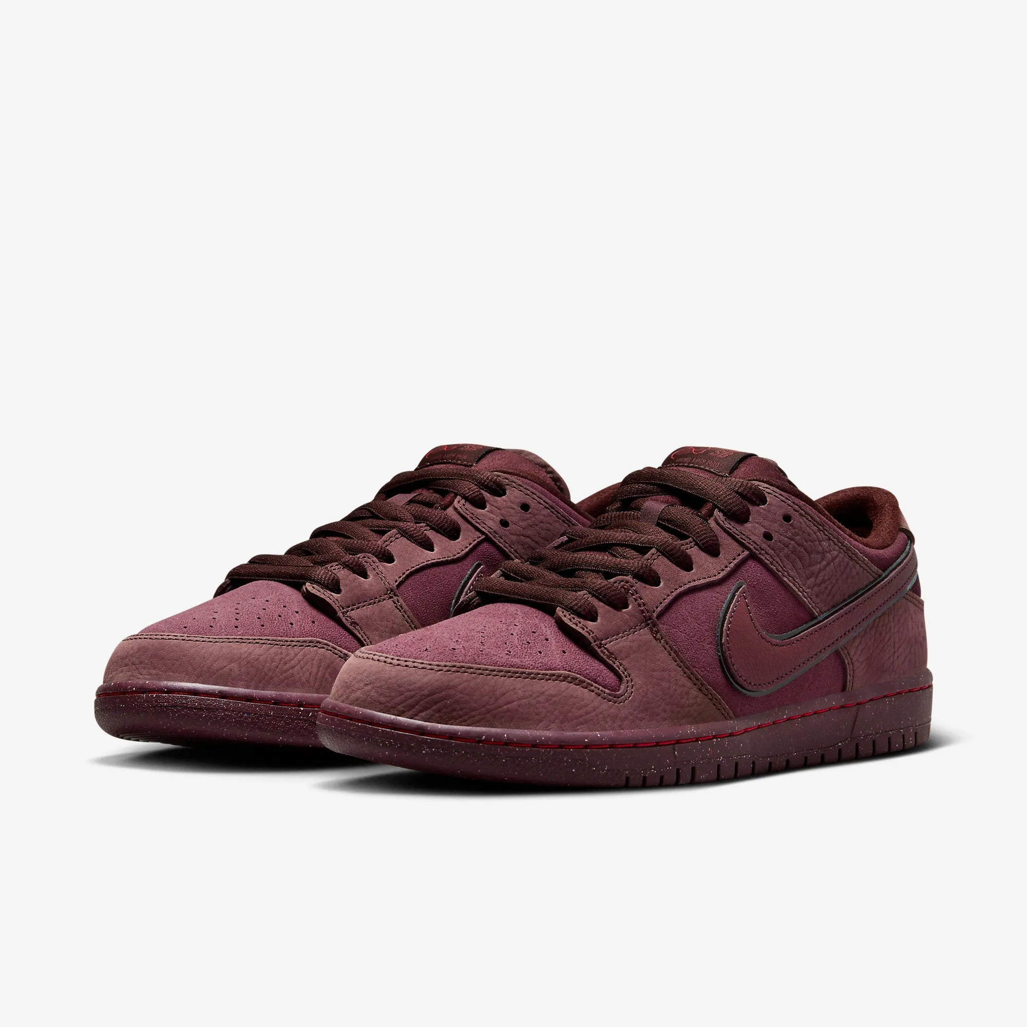 Nike SB Dunk Low PRM 'City Of Love Burgundy Crush' 2024 FN0619-600