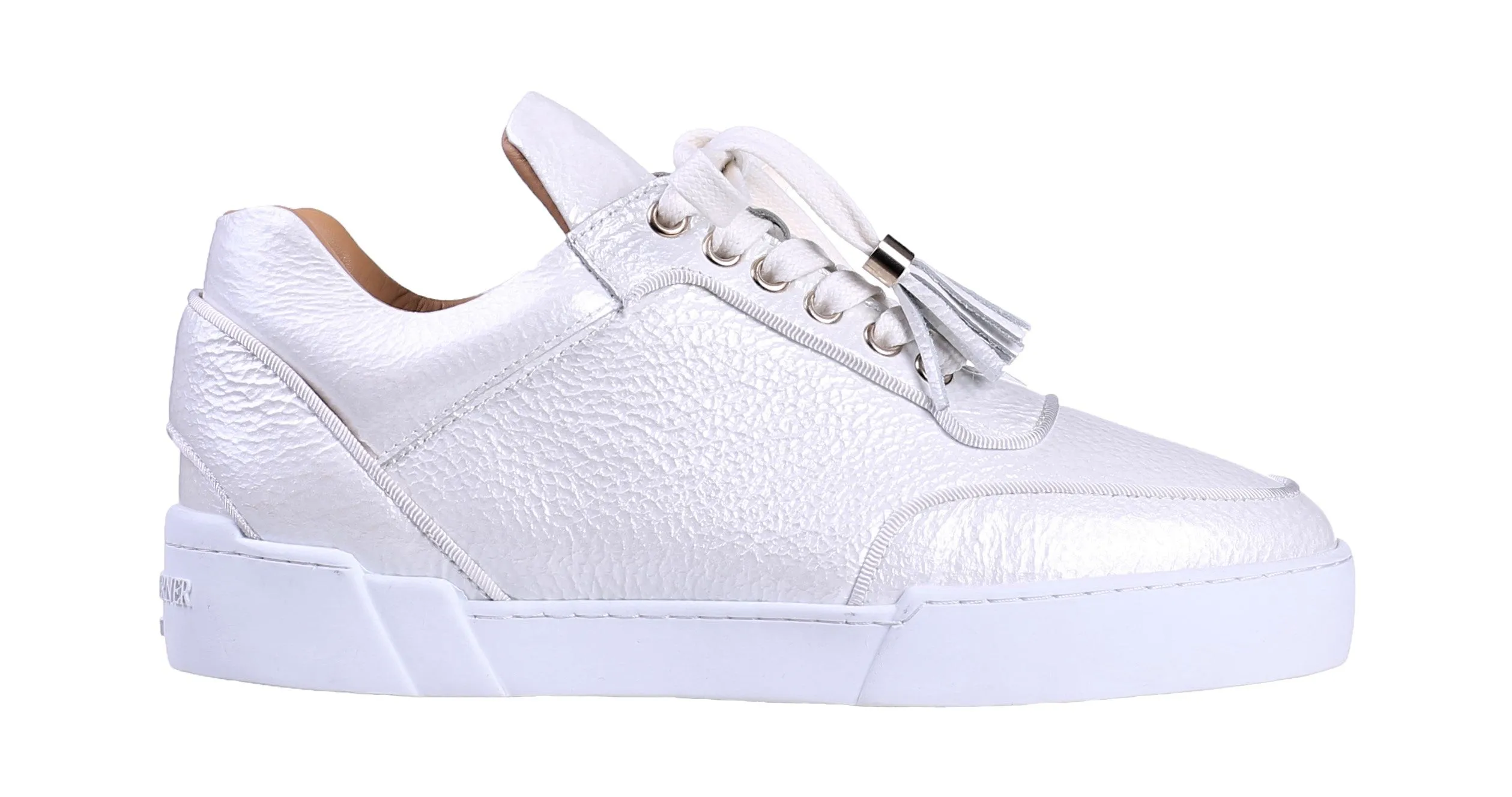 Off White Washed Patent Women's Low-Top Shoes