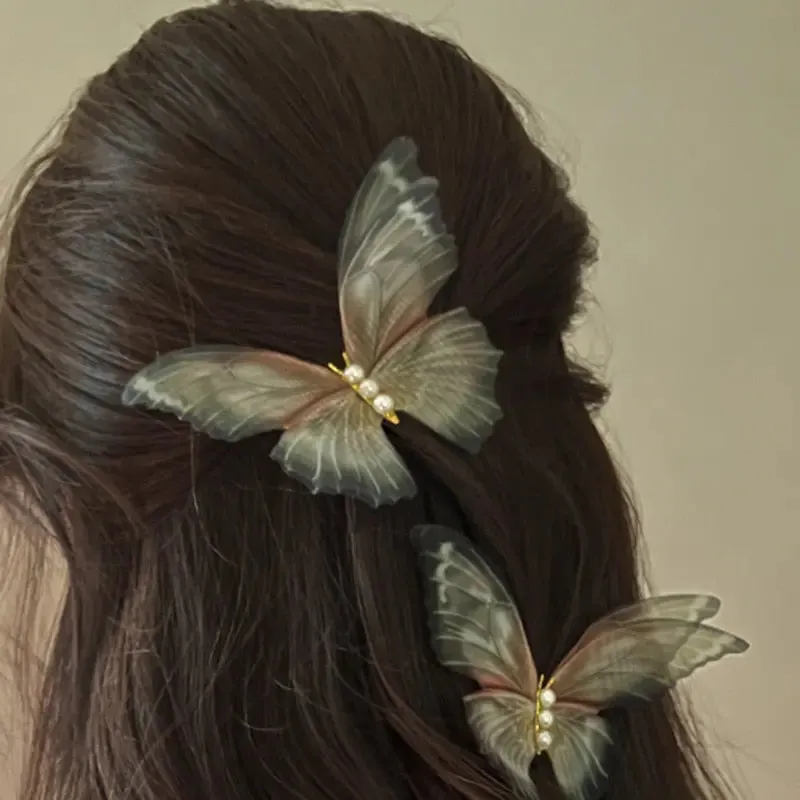 Pearl Butterfly Hair Clip