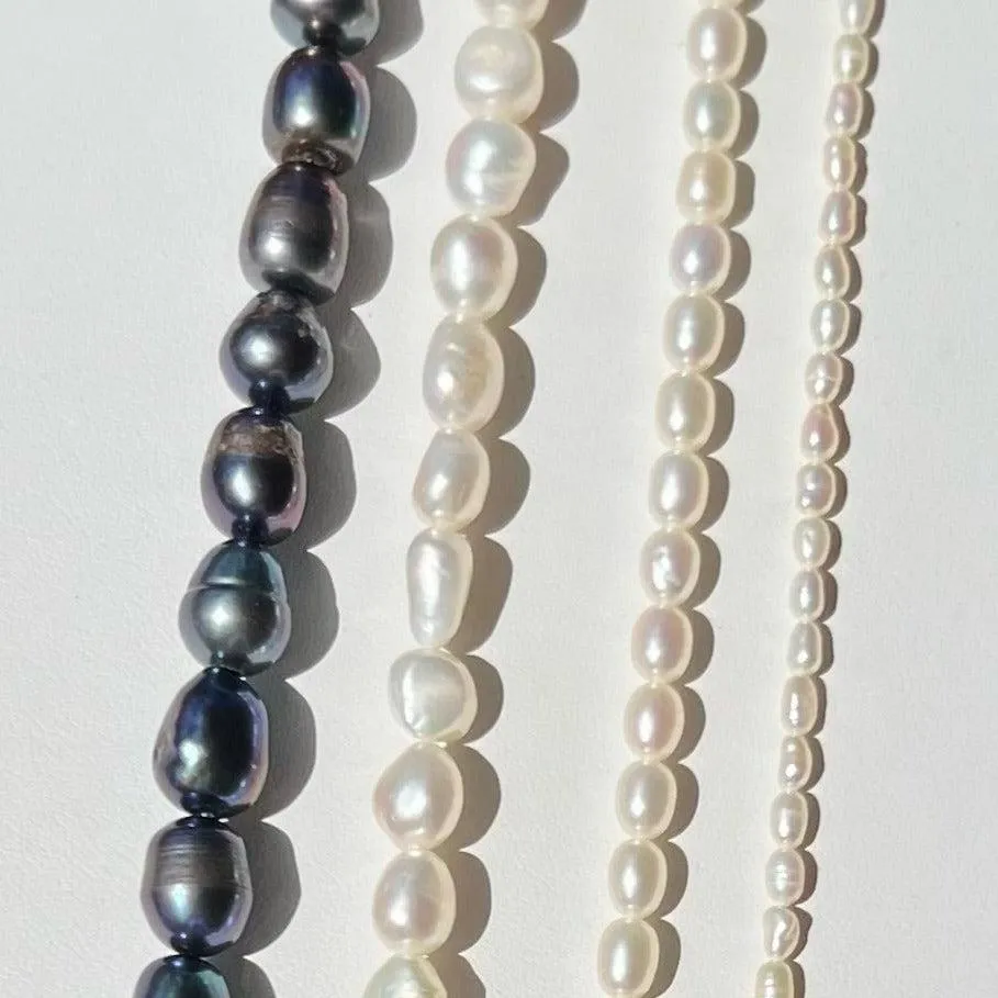 Pearl - precious gemstone with lustrous appearance, colors, and sizes for jewelry