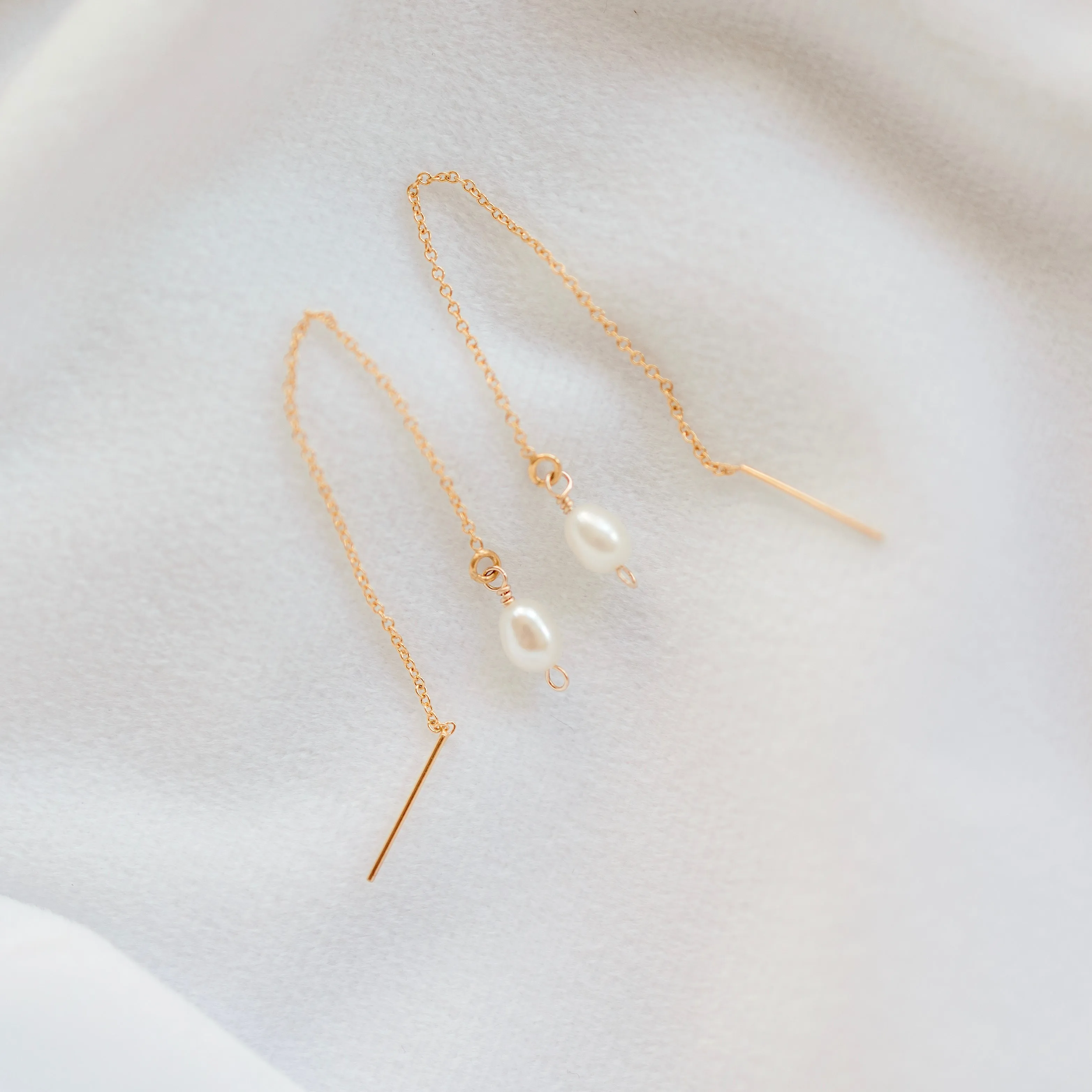 Pearl Threader Earrings: Stylish and Trendy Accessory