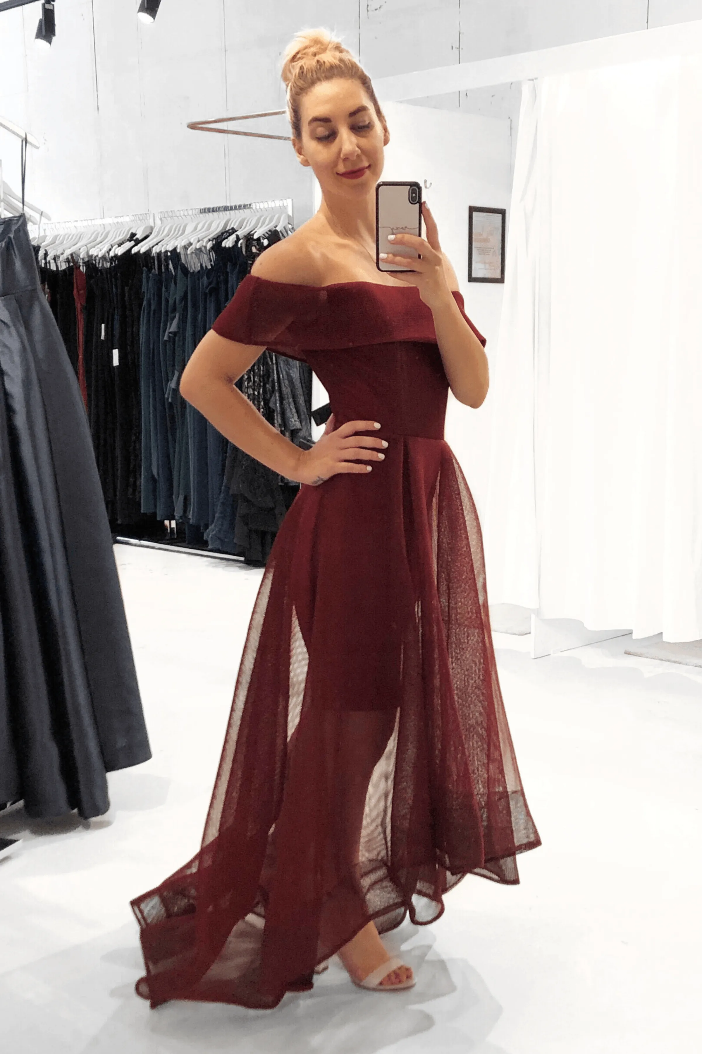 Portia and Scarlett Ivana Gown Wine Red RRP $499