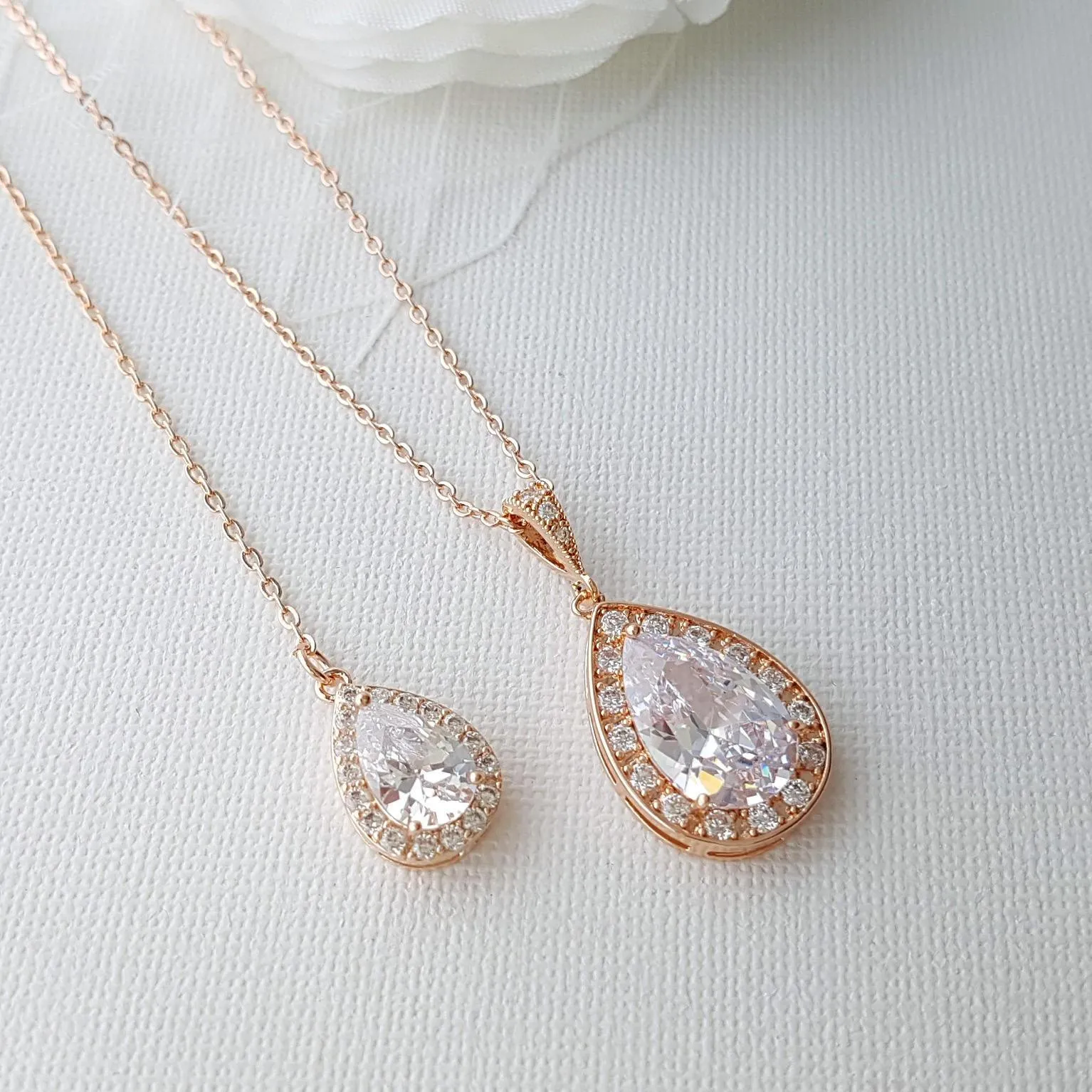 Simple Wedding Teardrop Back Necklace - Evelyn