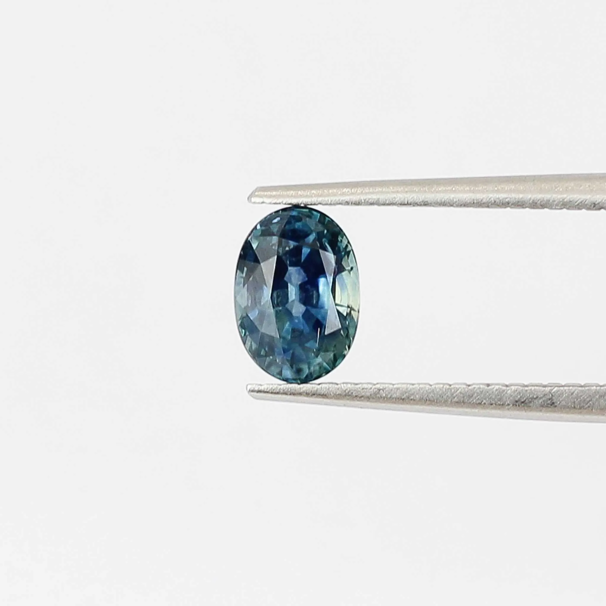 Teal Sapphire - 1.33 carat Oval