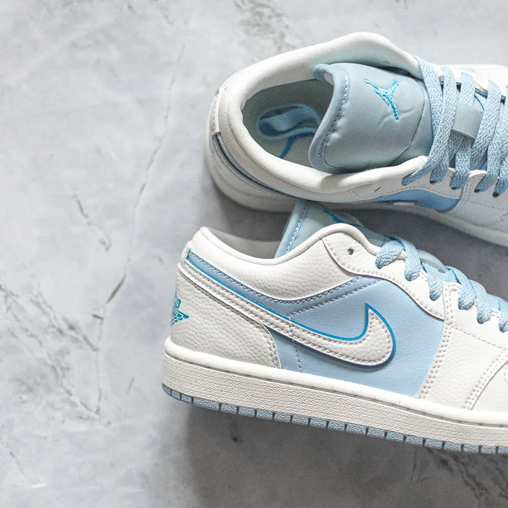 The result of rewriting Jordan 1 Low SE Reverse Ice Blue (W) in more Google SEO friendly words is Ice Blue Jordan 1 Low SE (W).