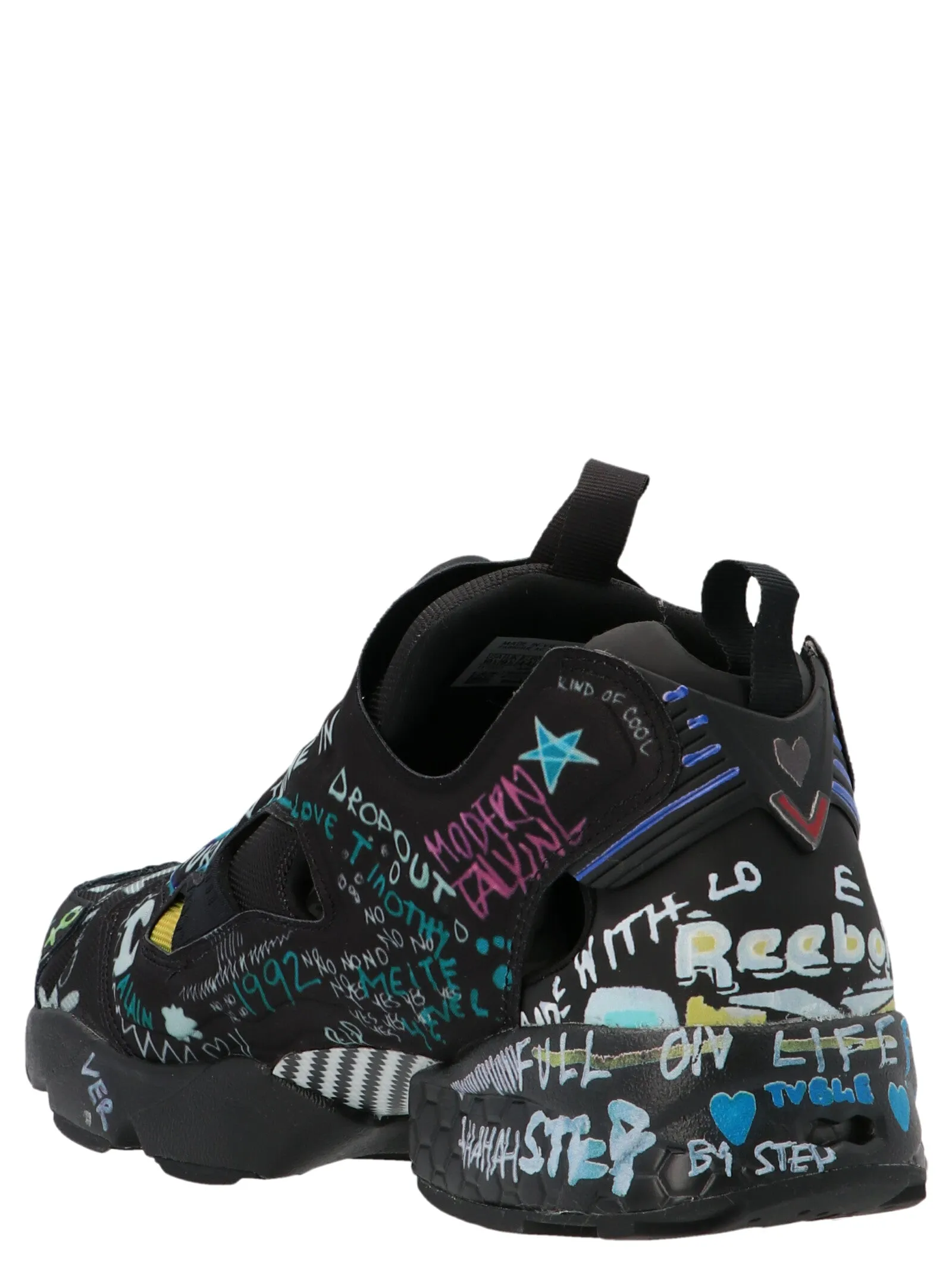 Vetements graffiti sneakers