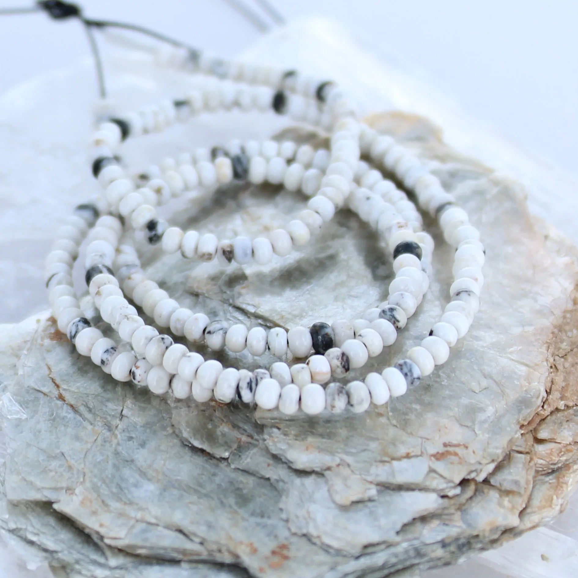 White Buffalo Turquoise Rondelle Beads 3mm - Buy Rare Nevada online.