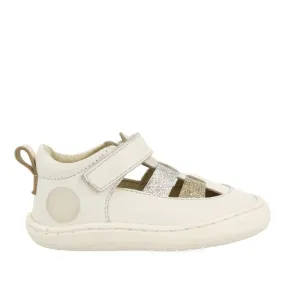 WHITE CRAB-STYLE SANDALS WITH ADJUSTABLE CLOSURES FOR BABIES ODELL