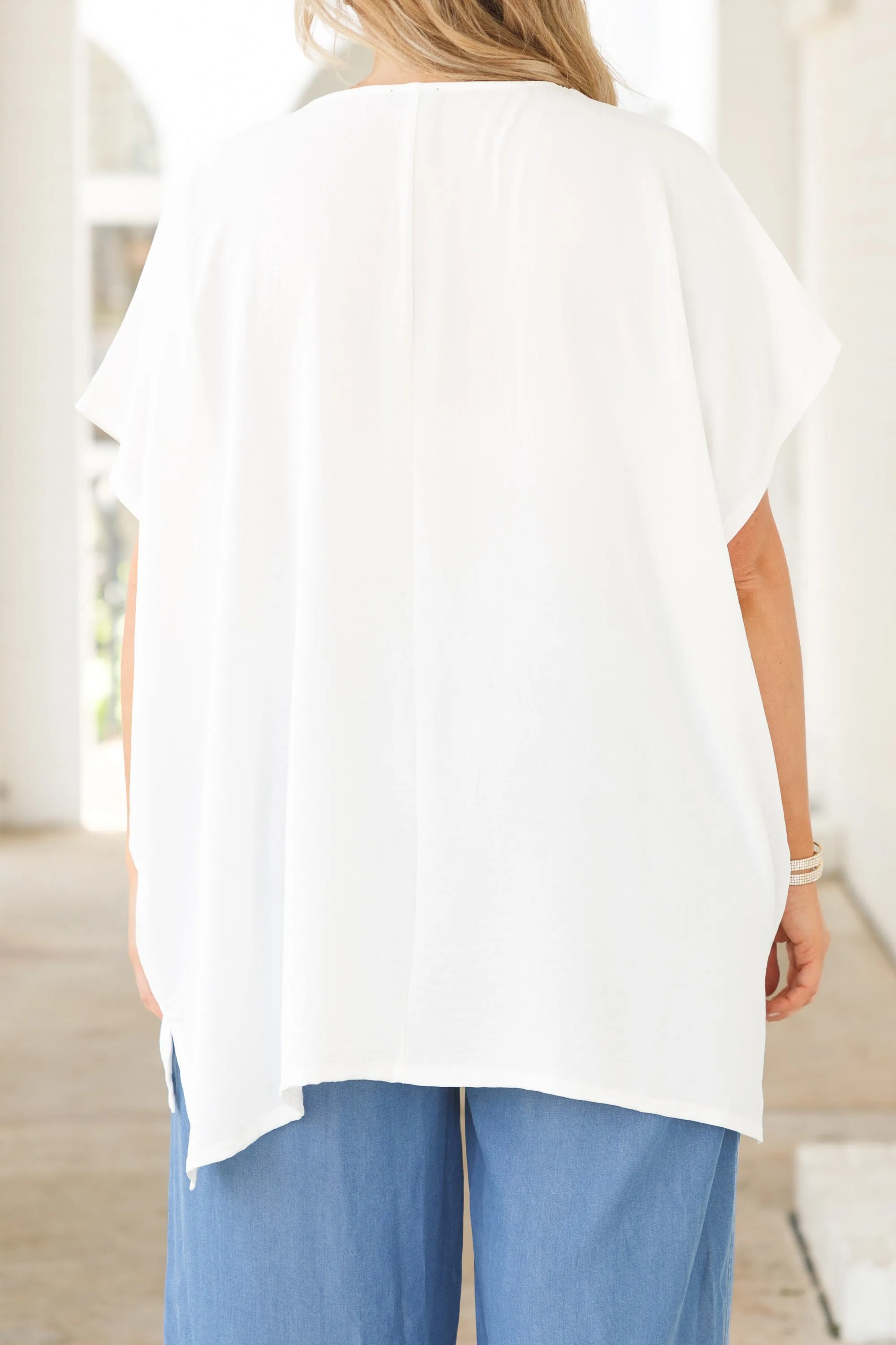 White Wondering Top – Shop Now!