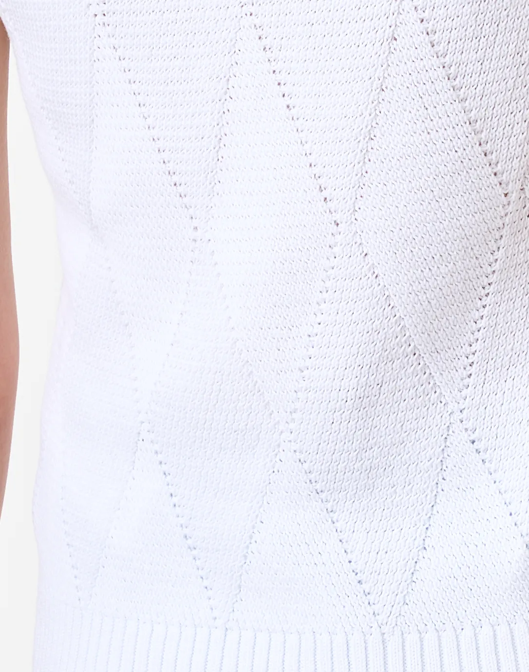 Zebio White Sleeveless Sweater